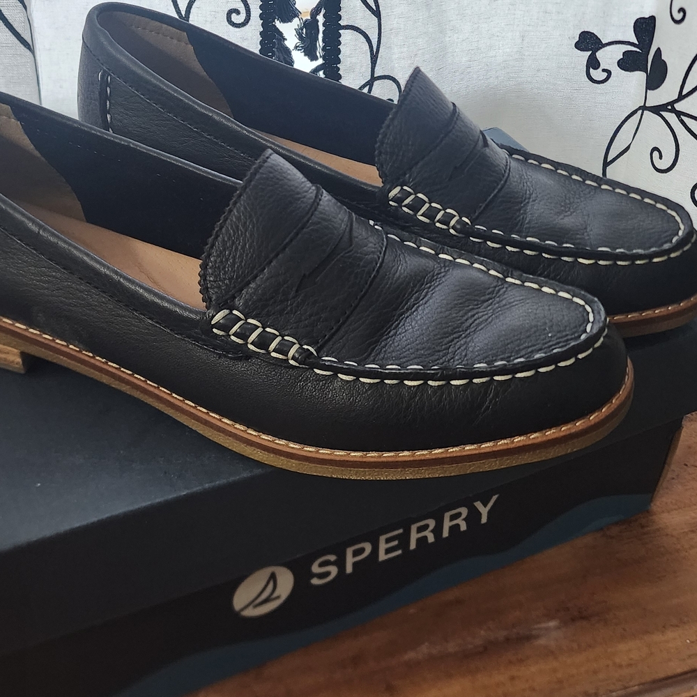 Sperry  Black Leather Loafers